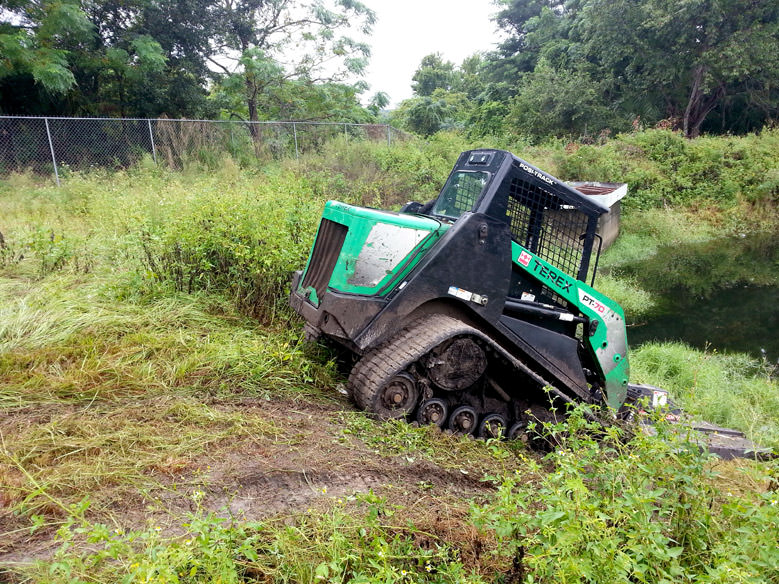 Commercial Bush Hogging in Winter Garden